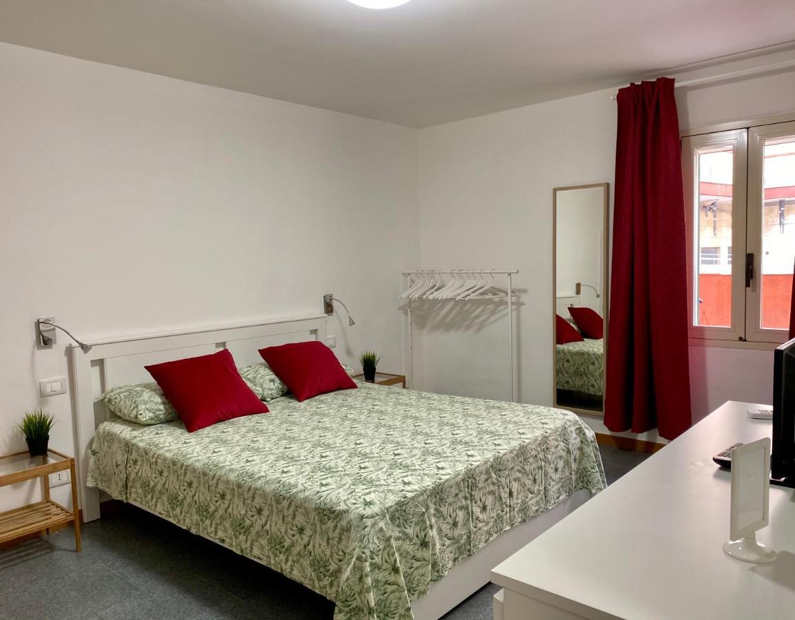 Pisani Apartment バーリ エクステリア 写真
